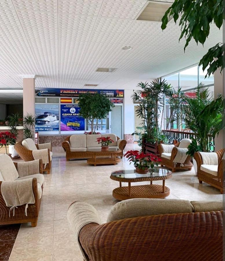 Holidays In Playa De Las Americas Arona  Extérieur photo