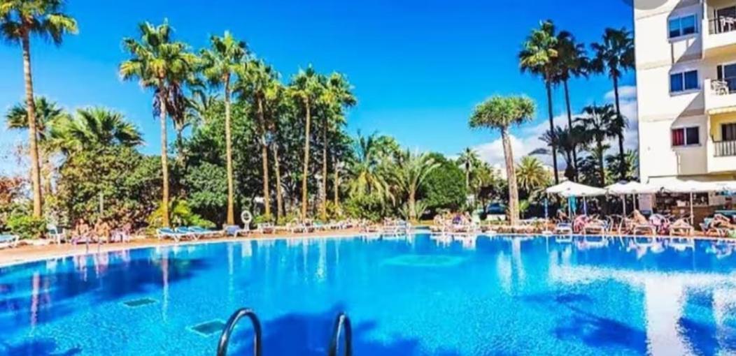Holidays In Playa De Las Americas Arona  Extérieur photo