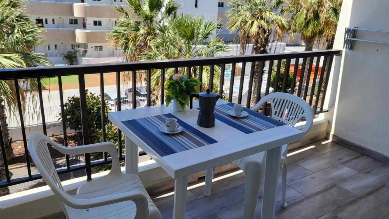 Holidays In Playa De Las Americas Arona  Extérieur photo